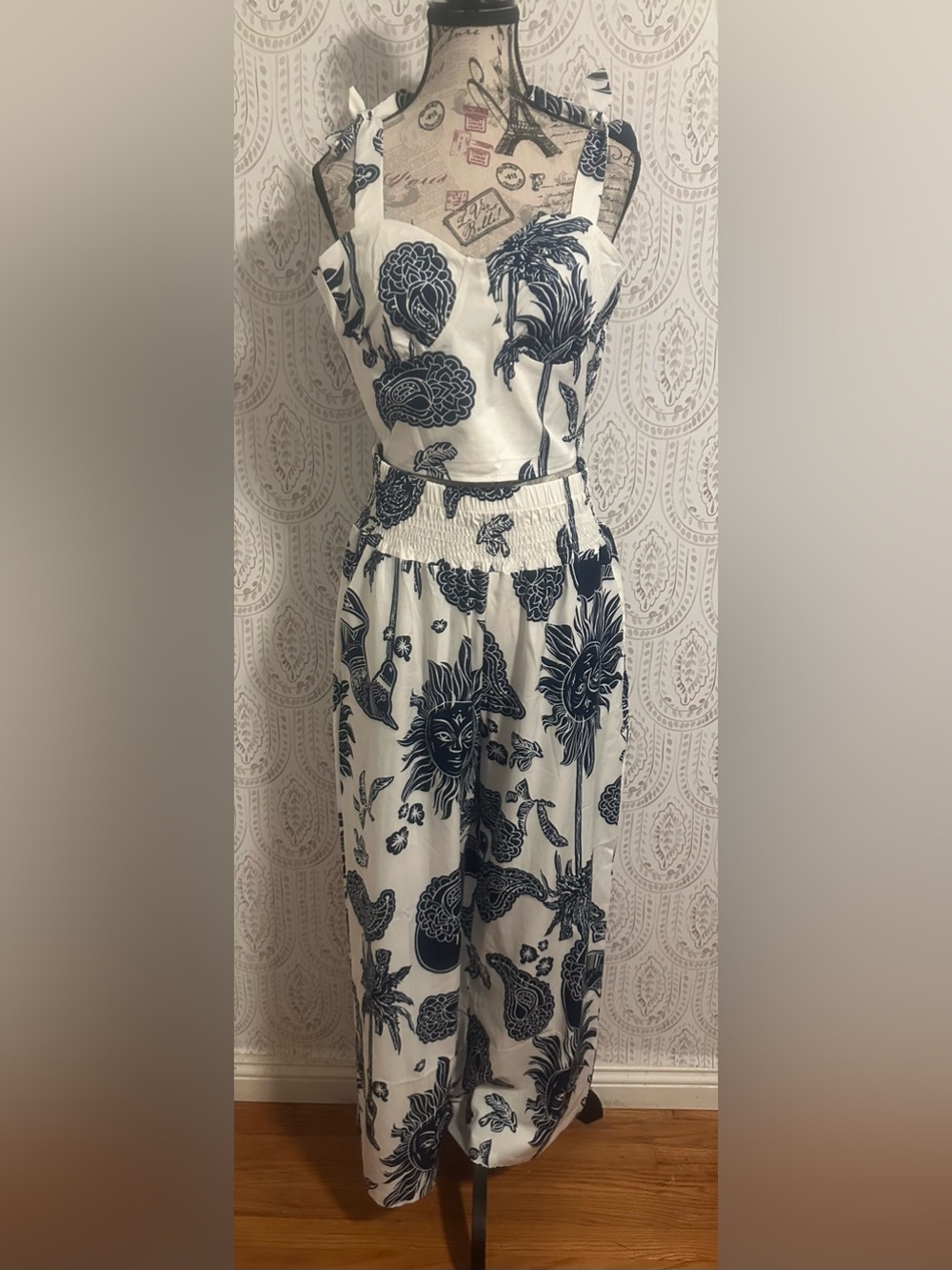 White & Navy Sun Print resort wear pant set